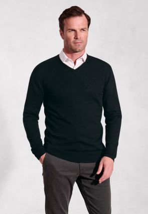 Arun Black Cotton Merino V-Neck Jumper