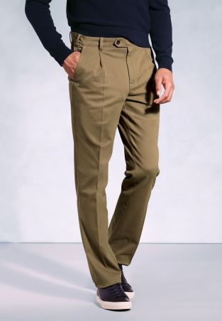 Regular Fit Brennan Sand Single Pleat Textured Cotton Stretch Chinos